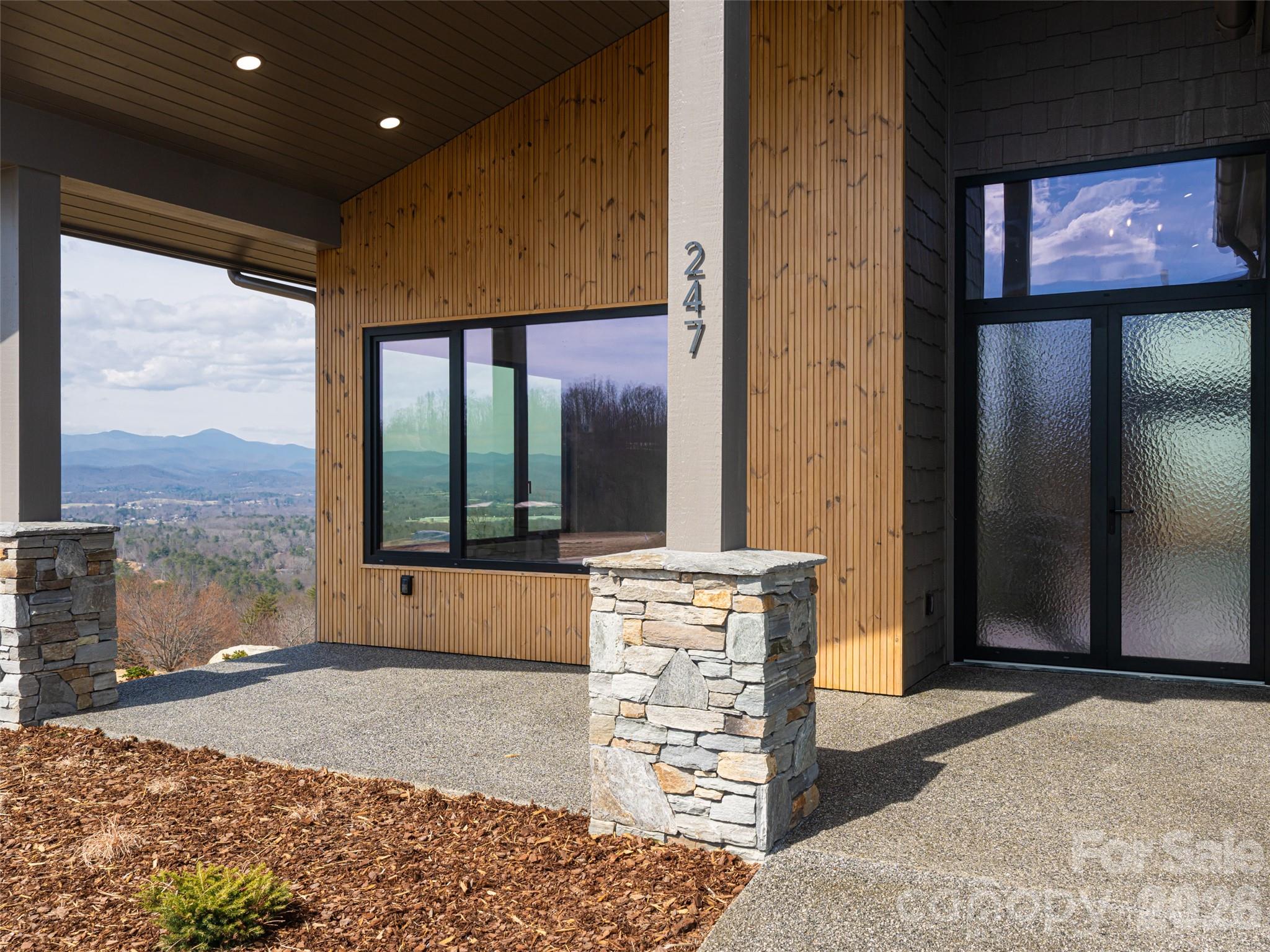 247 Coachman Drive — Hendersonville