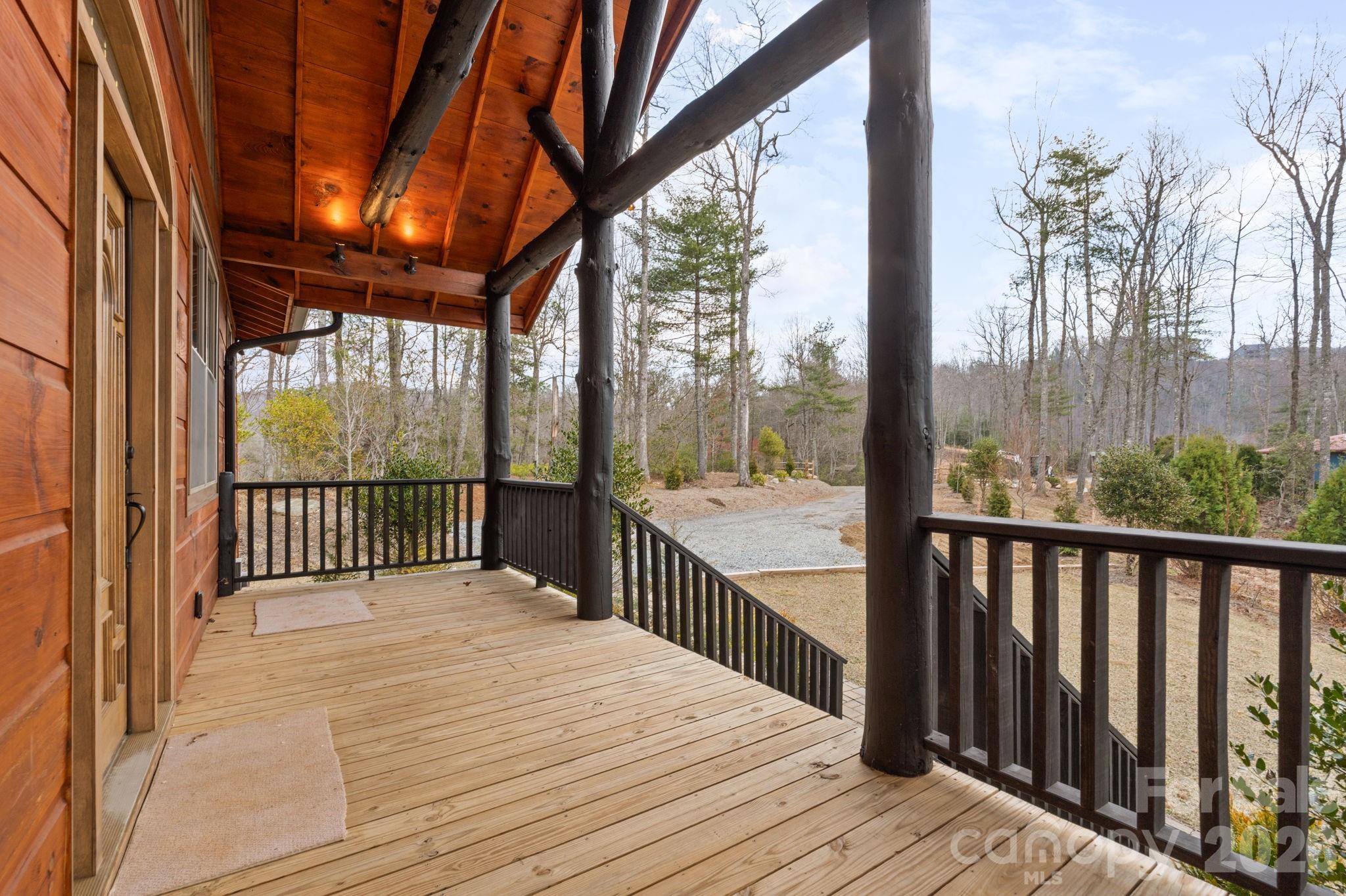 449 Hampton Ridge Road — Fleetwood