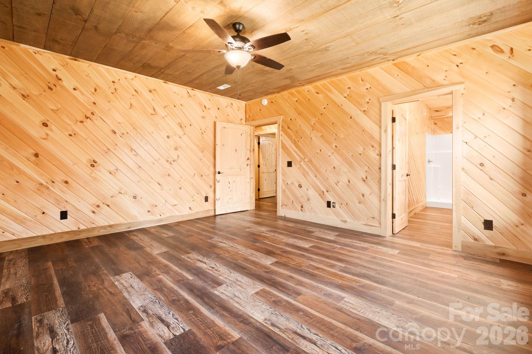 449 Hampton Ridge Road — Fleetwood