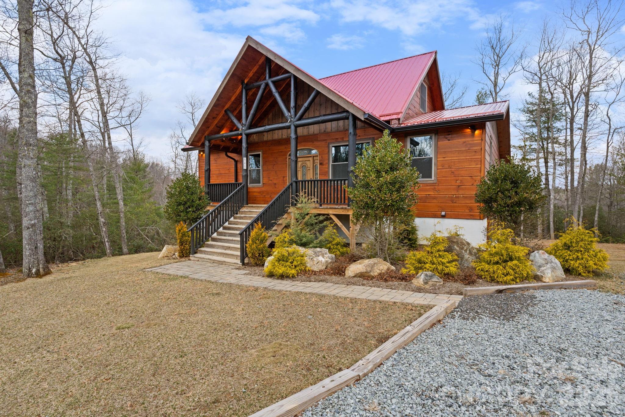 449 Hampton Ridge Road — Fleetwood