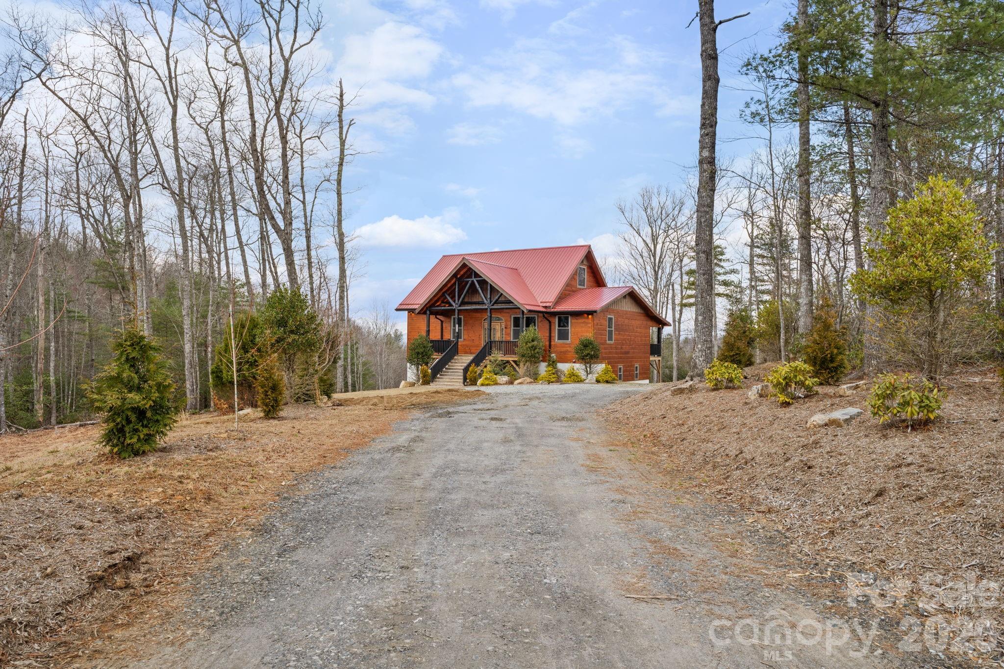 449 Hampton Ridge Road — Fleetwood
