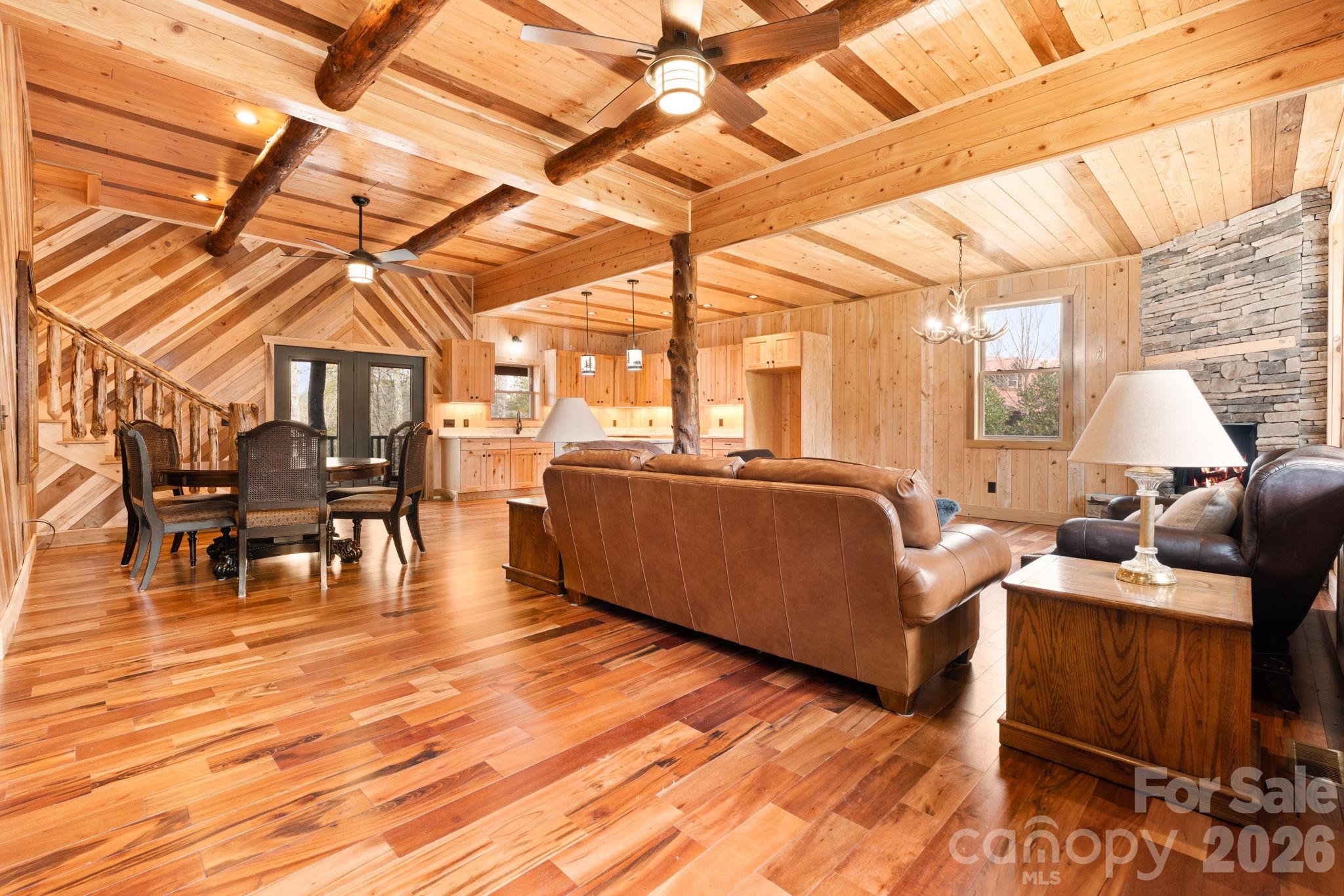 449 Hampton Ridge Road — Fleetwood