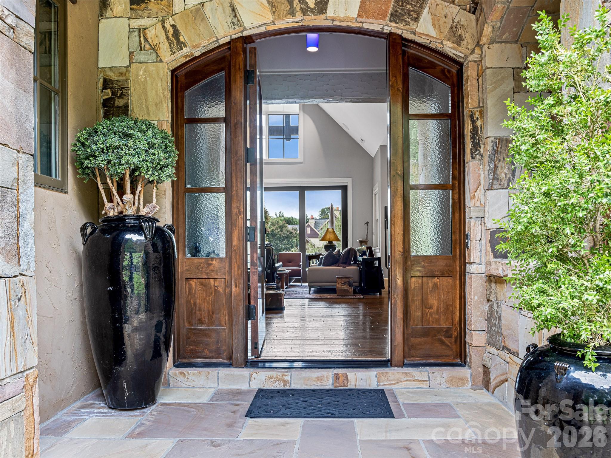 22 Foxbridge Way — Arden