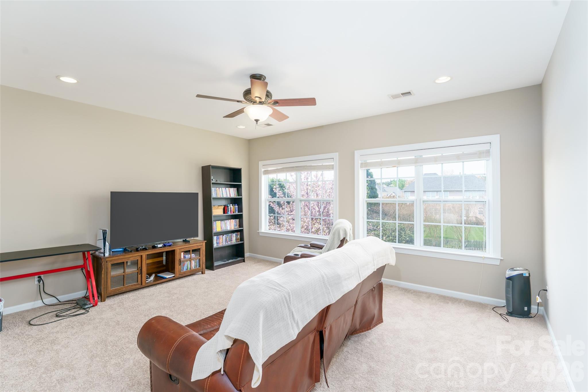 10346 Falling Leaf Drive NW — Concord