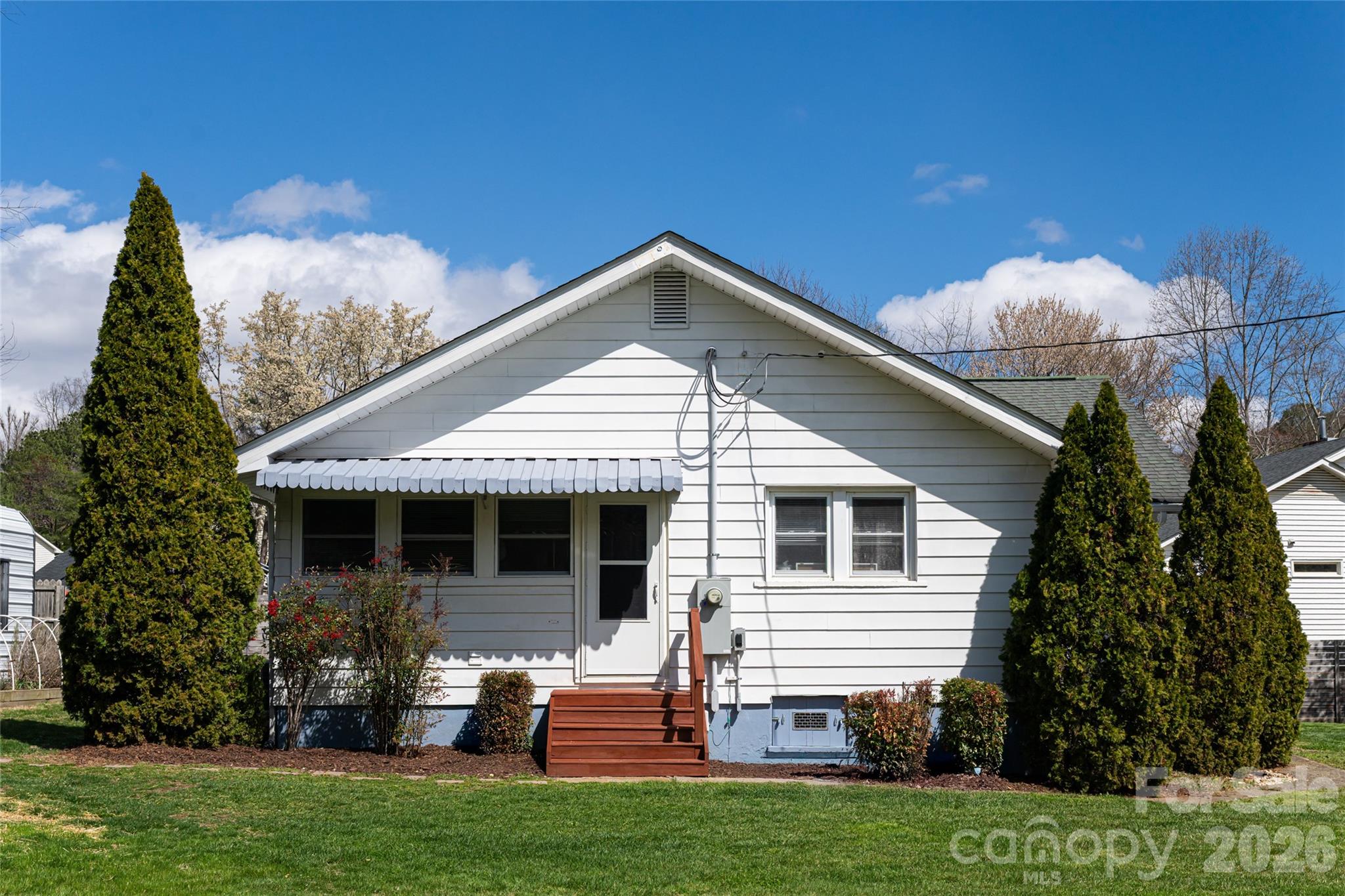 994 Riceville Road — Asheville