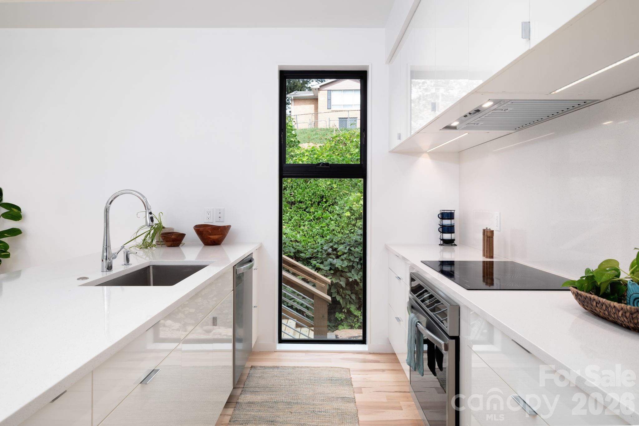 7 Haith Drive — Asheville
