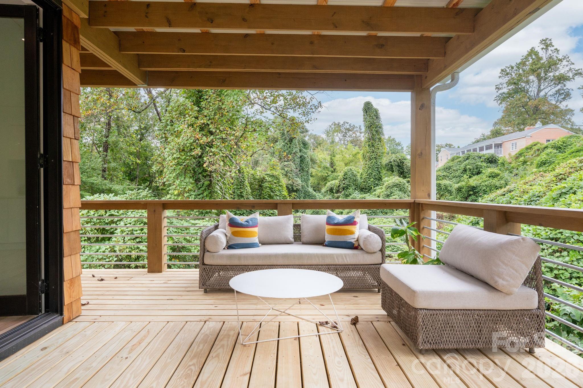 7 Haith Drive — Asheville