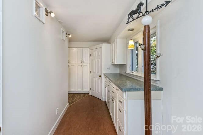 179 Marlborough Road — Asheville