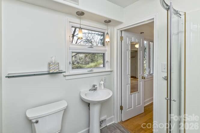 179 Marlborough Road — Asheville