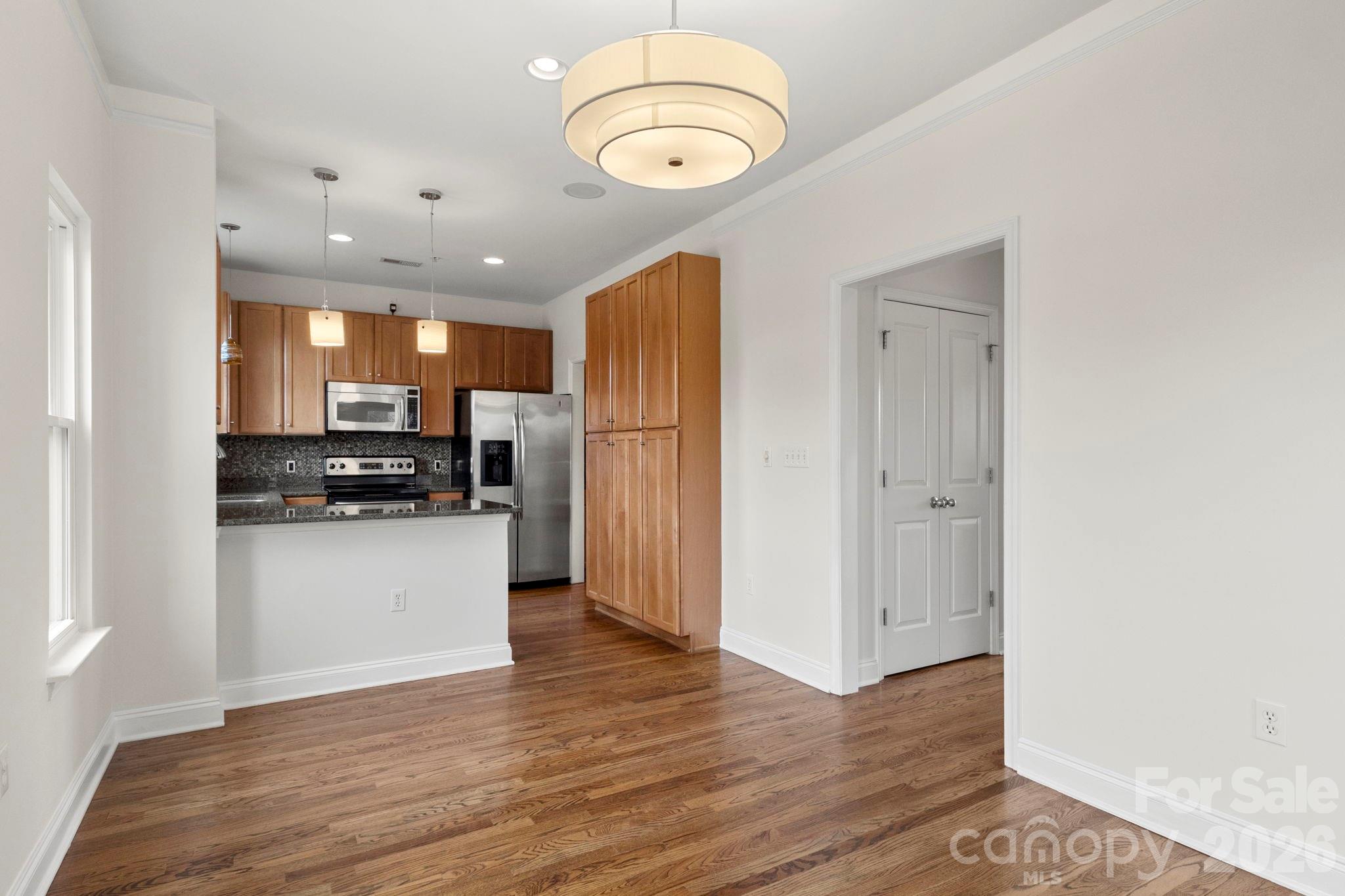 915 Gracie Way — Charlotte