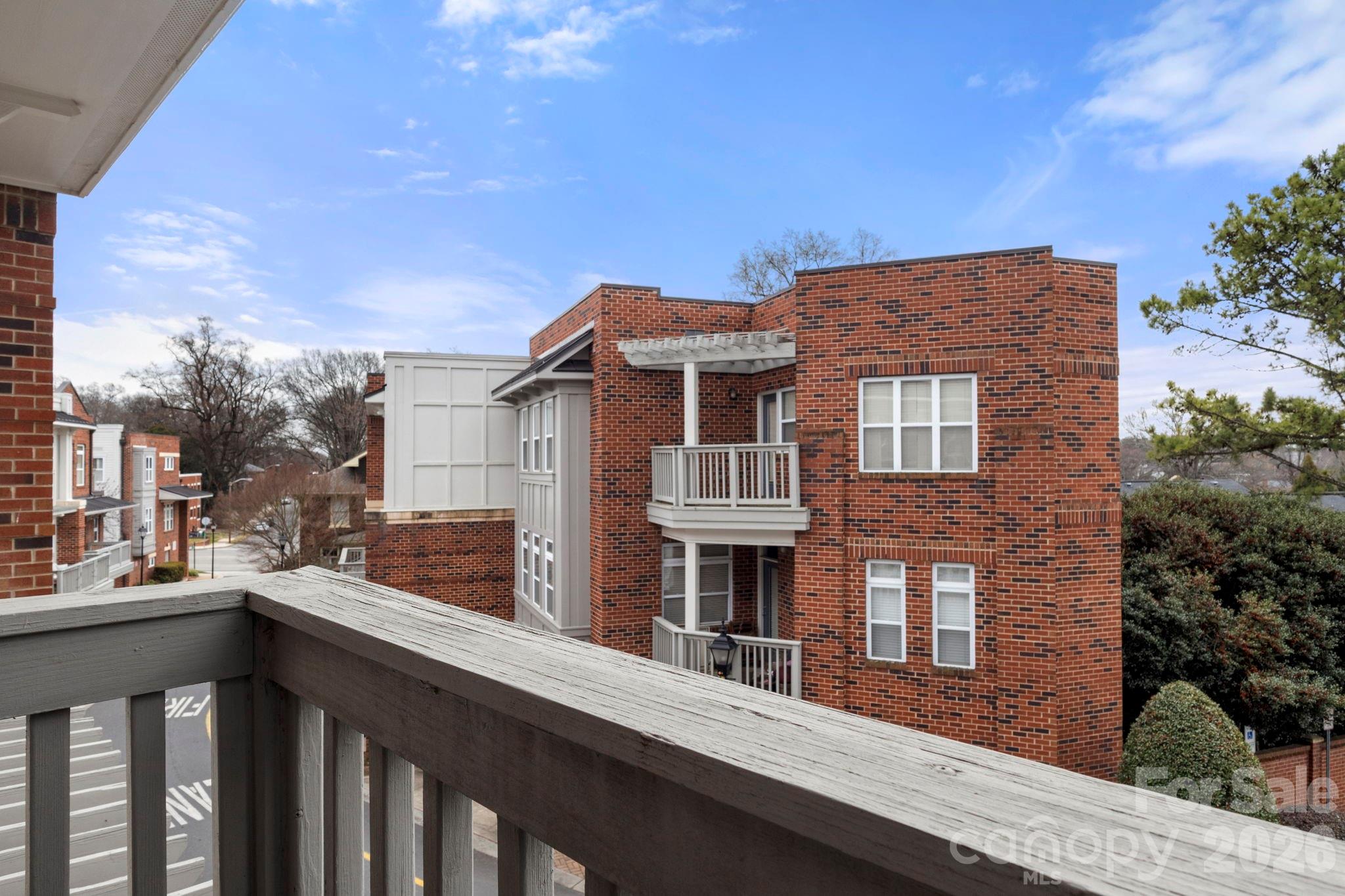 915 Gracie Way — Charlotte