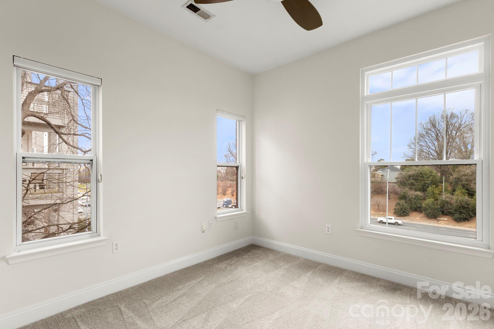 915 Gracie Way — Charlotte
