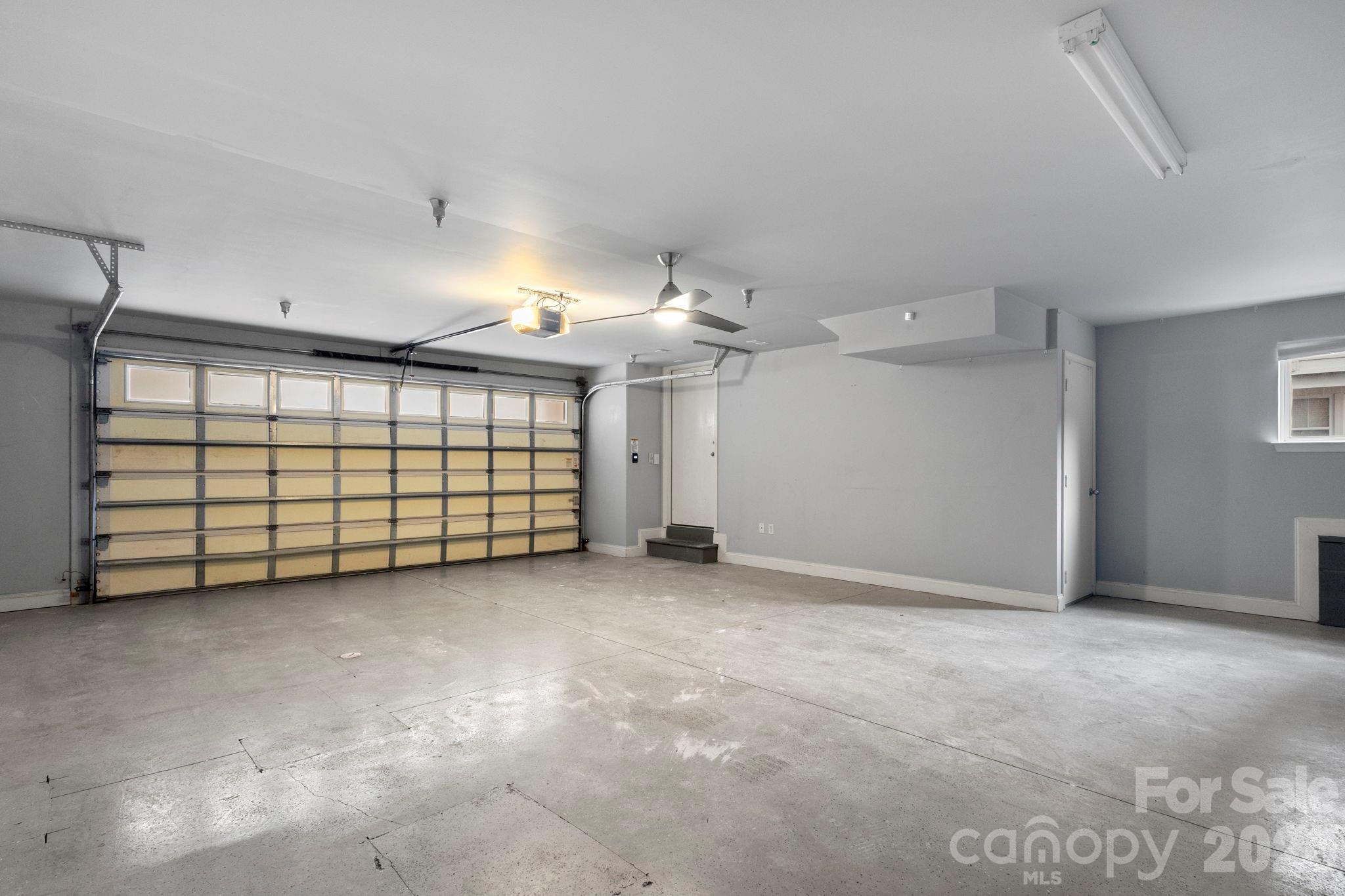 915 Gracie Way — Charlotte