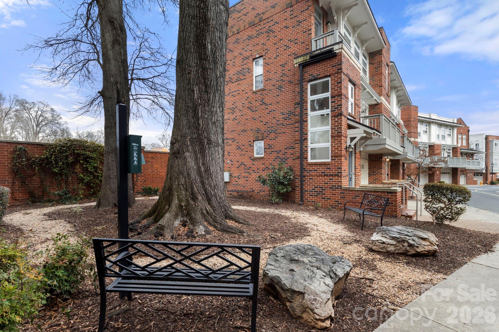 915 Gracie Way — Charlotte