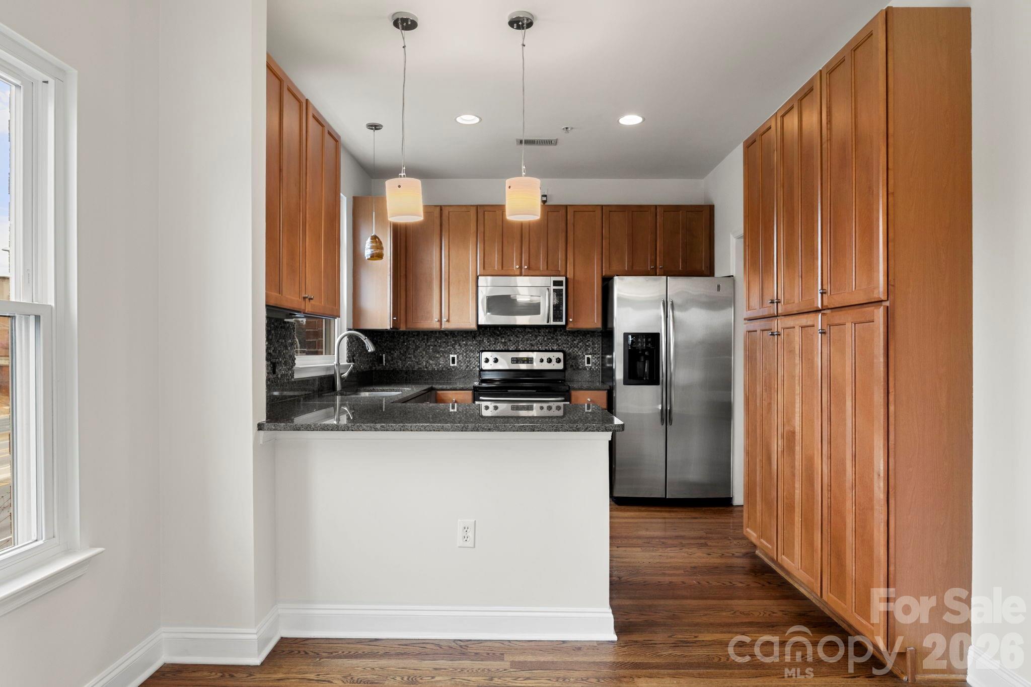 915 Gracie Way — Charlotte