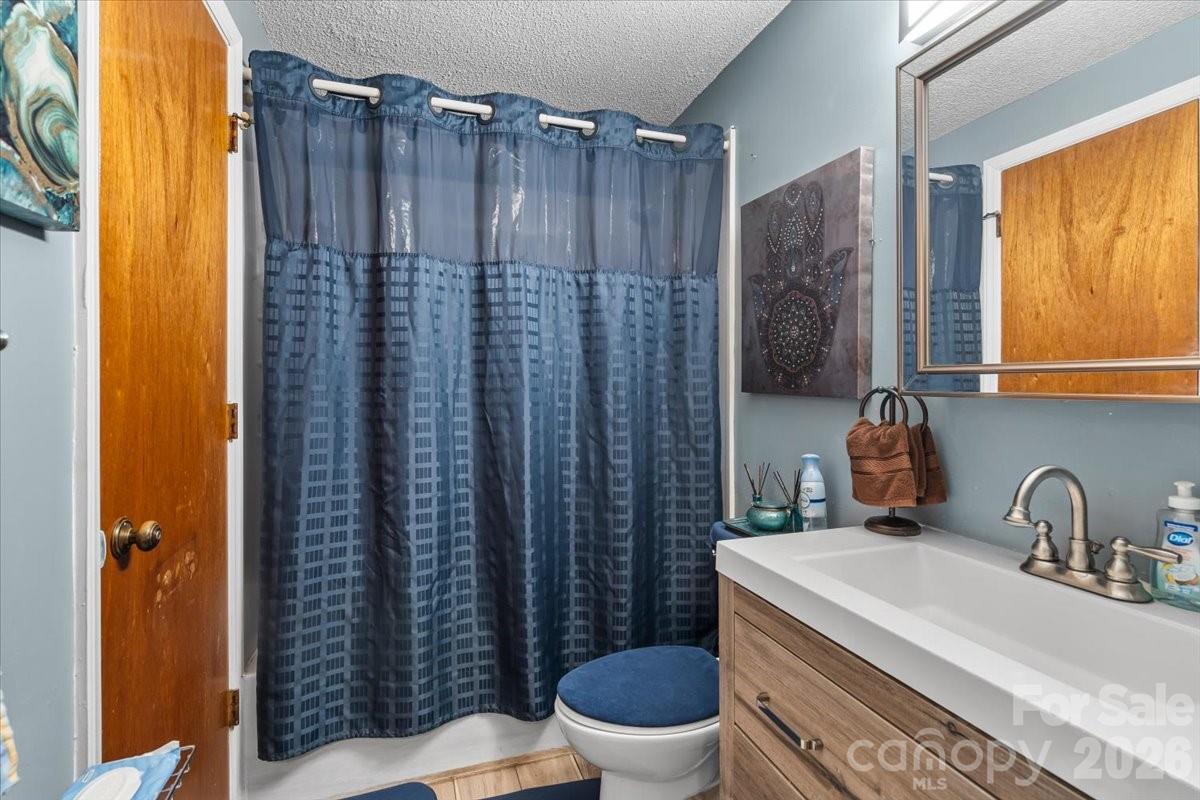 10931 Magenta Lane — Charlotte