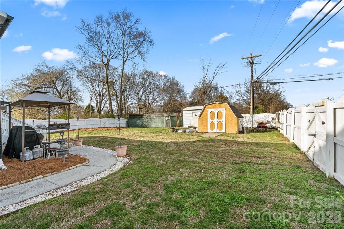 10931 Magenta Lane — Charlotte
