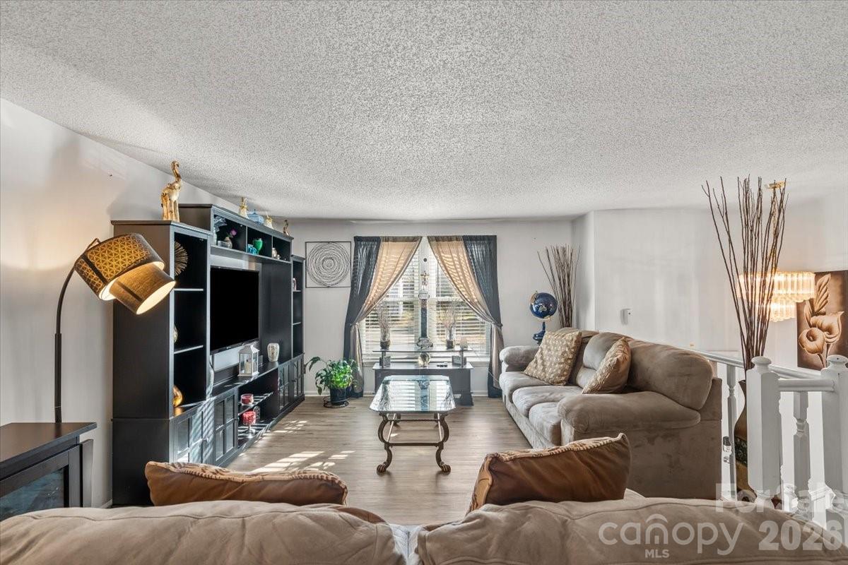10931 Magenta Lane — Charlotte