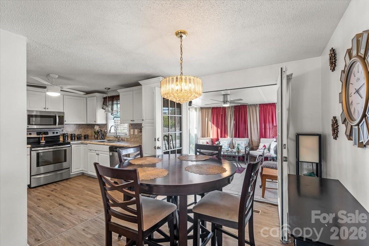 10931 Magenta Lane — Charlotte