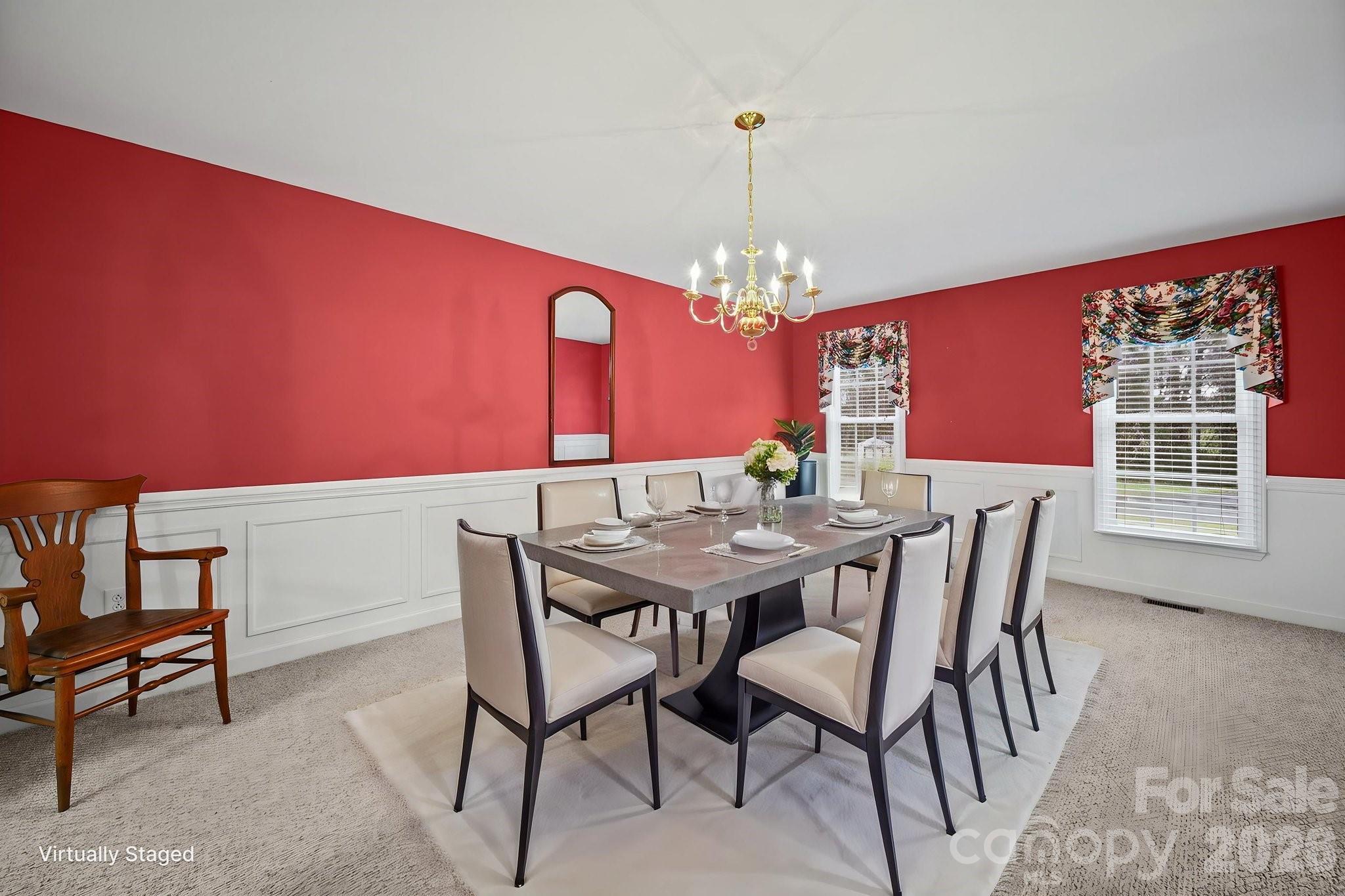 410 W Elm Street — Wingate