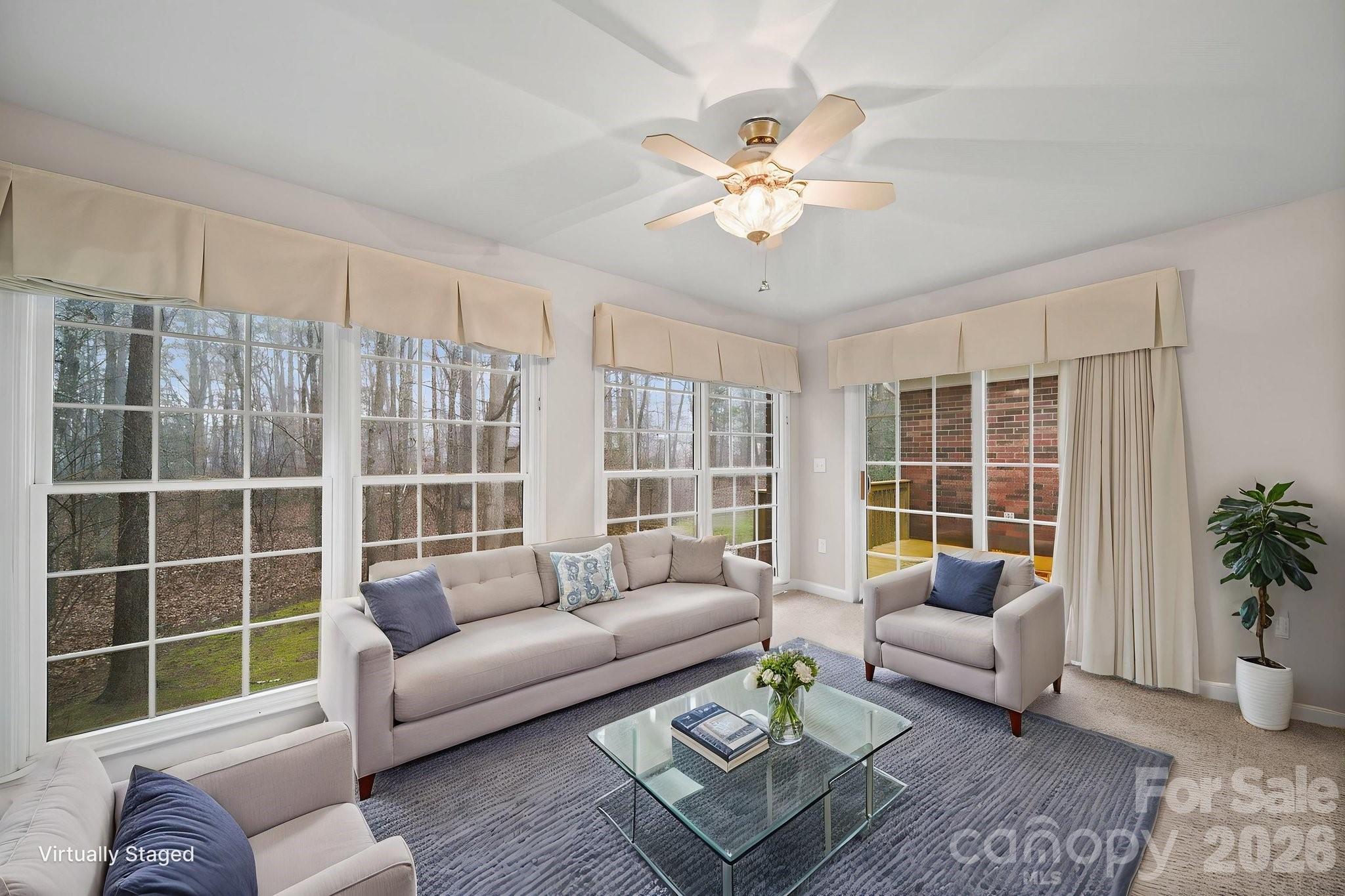 410 W Elm Street — Wingate