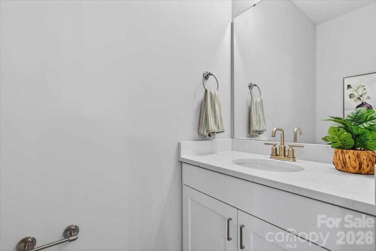 344 Lincoln Street #D — Concord