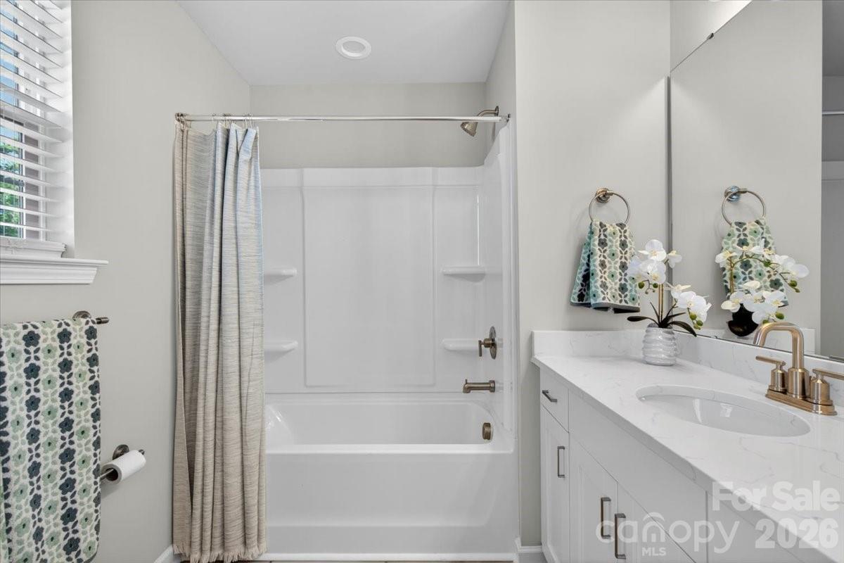 344 Lincoln Street #D — Concord