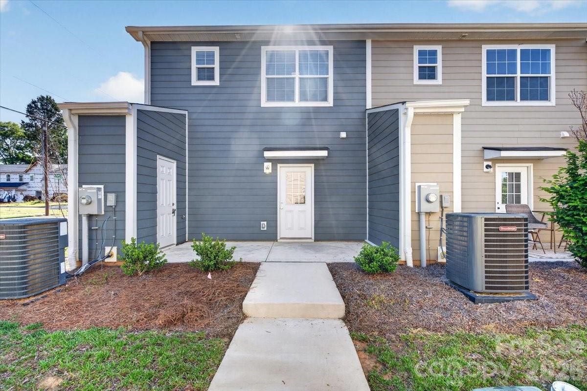344 Lincoln Street #D — Concord
