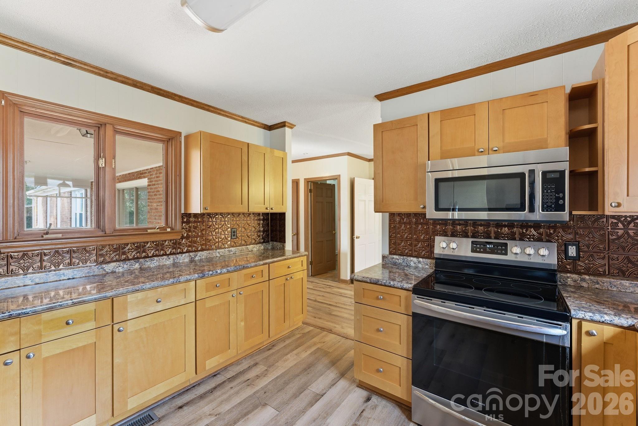 201 Hillcrest Drive — Winnsboro