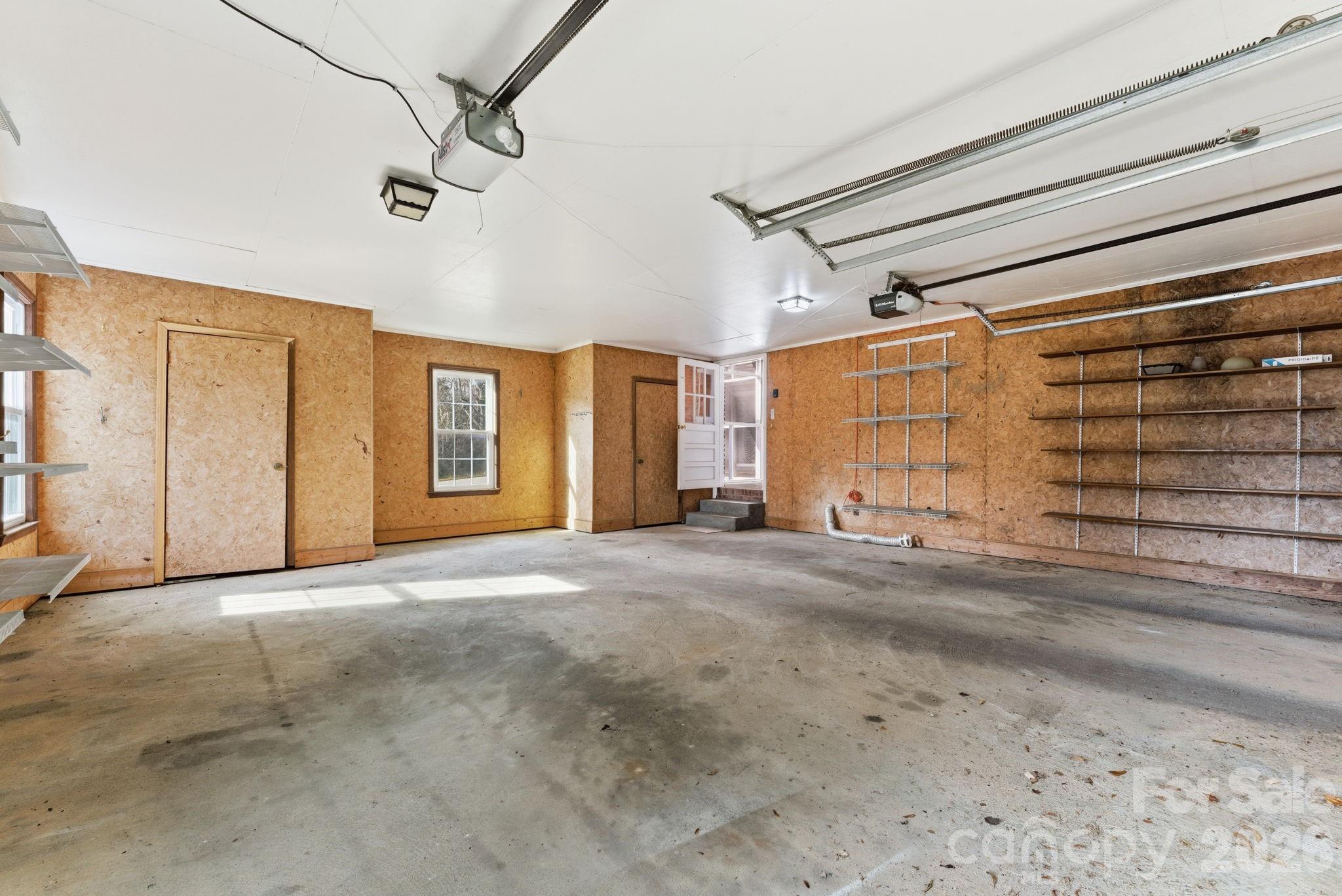 201 Hillcrest Drive — Winnsboro