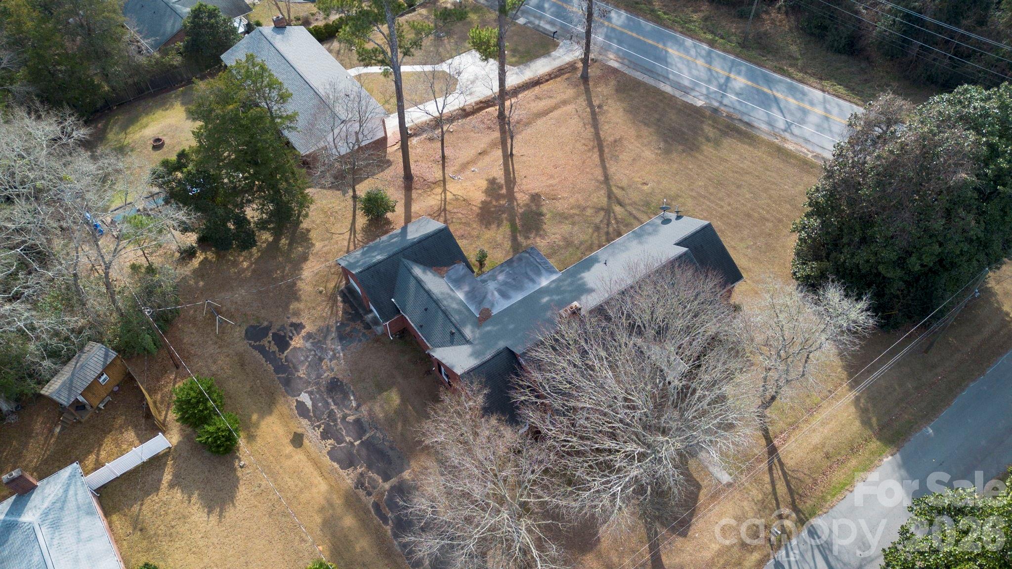 201 Hillcrest Drive — Winnsboro