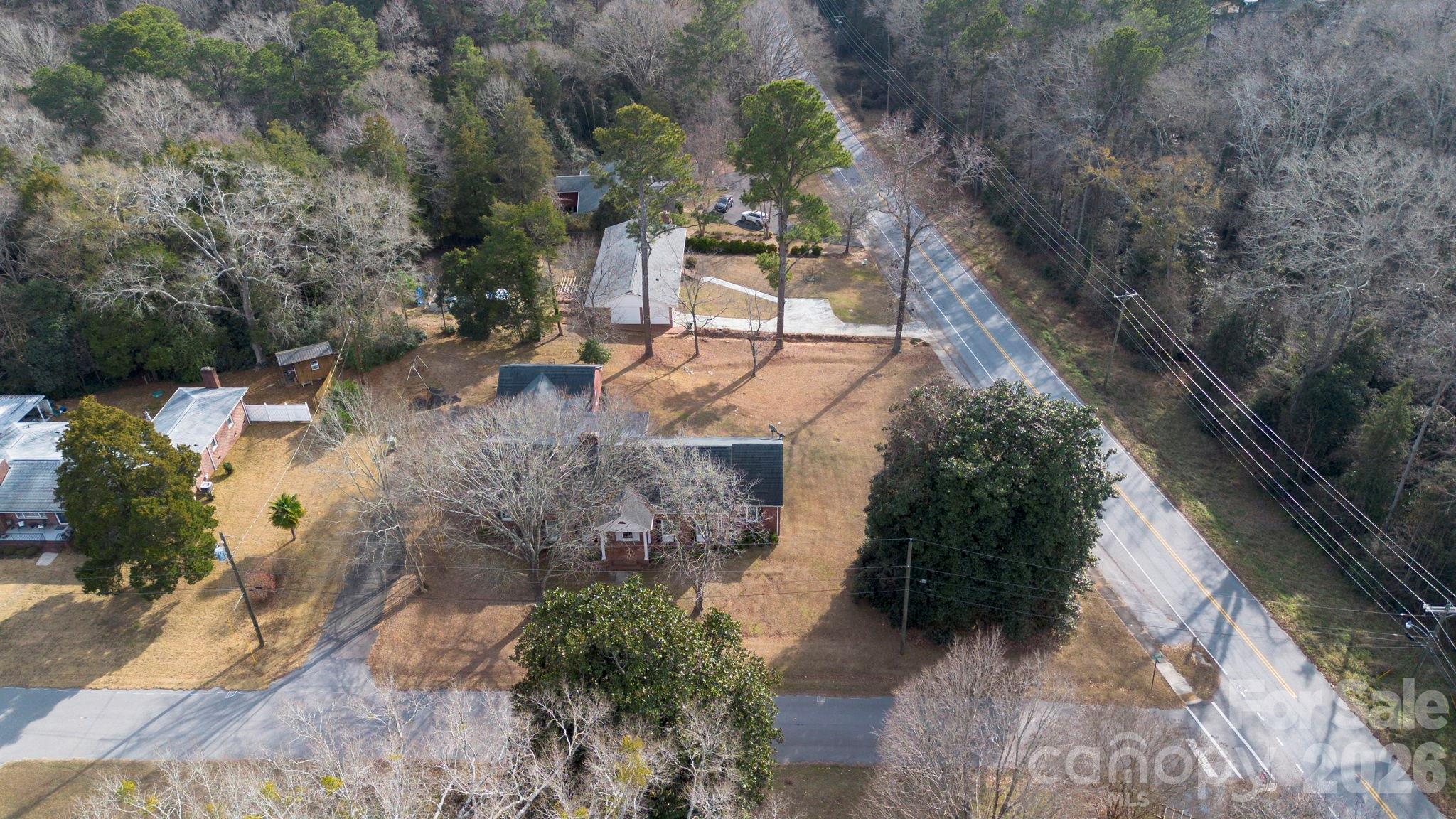 201 Hillcrest Drive — Winnsboro