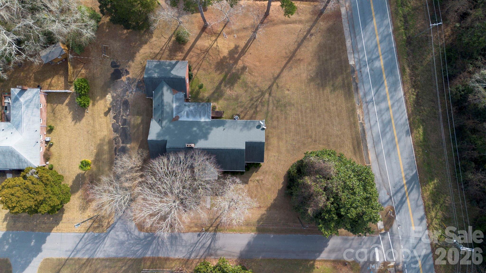 201 Hillcrest Drive — Winnsboro