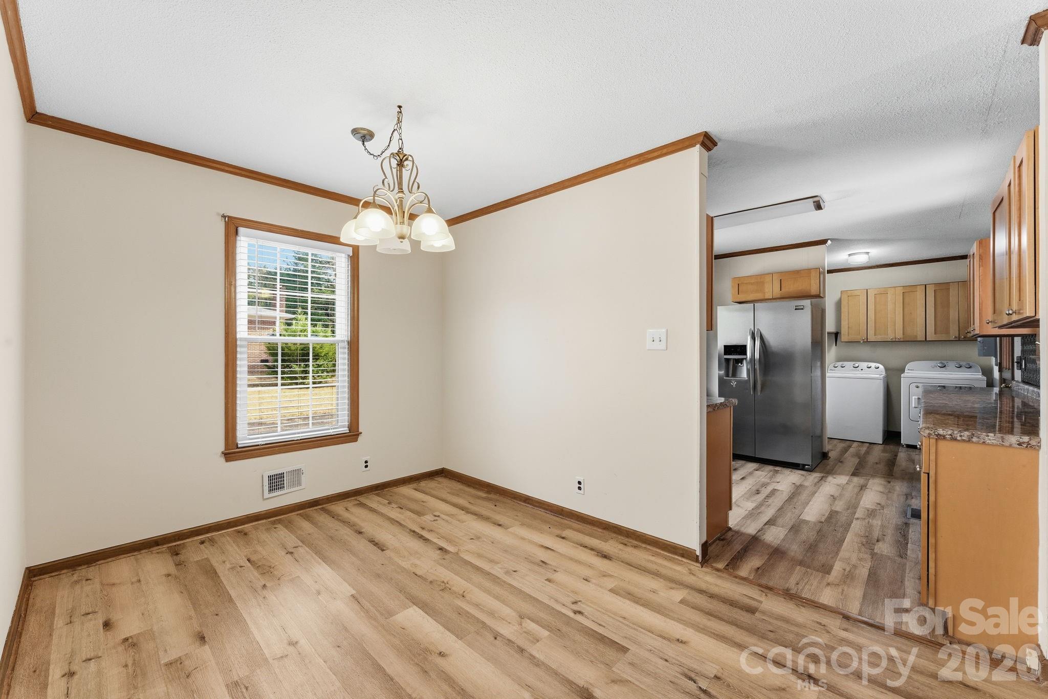 201 Hillcrest Drive — Winnsboro