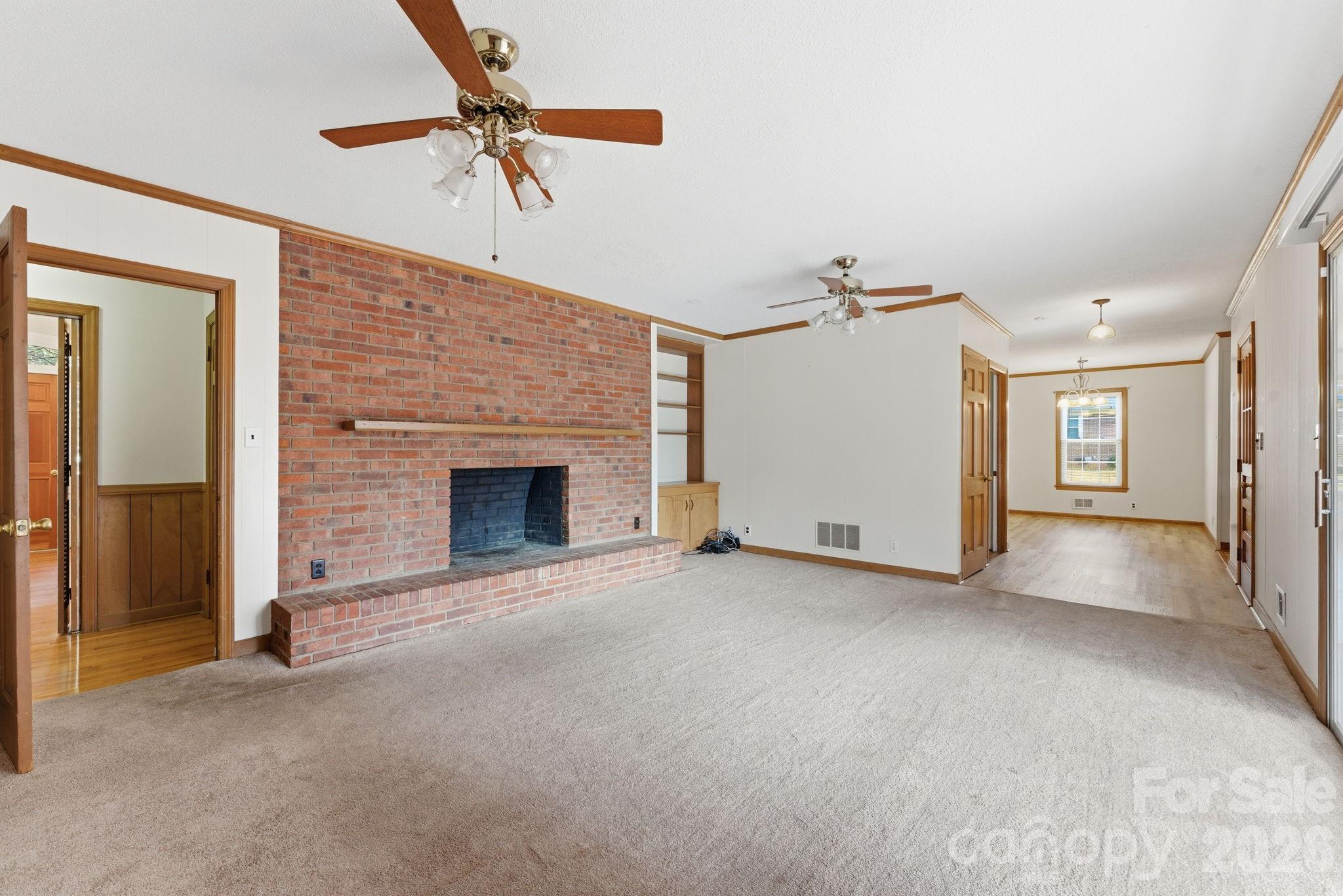201 Hillcrest Drive — Winnsboro