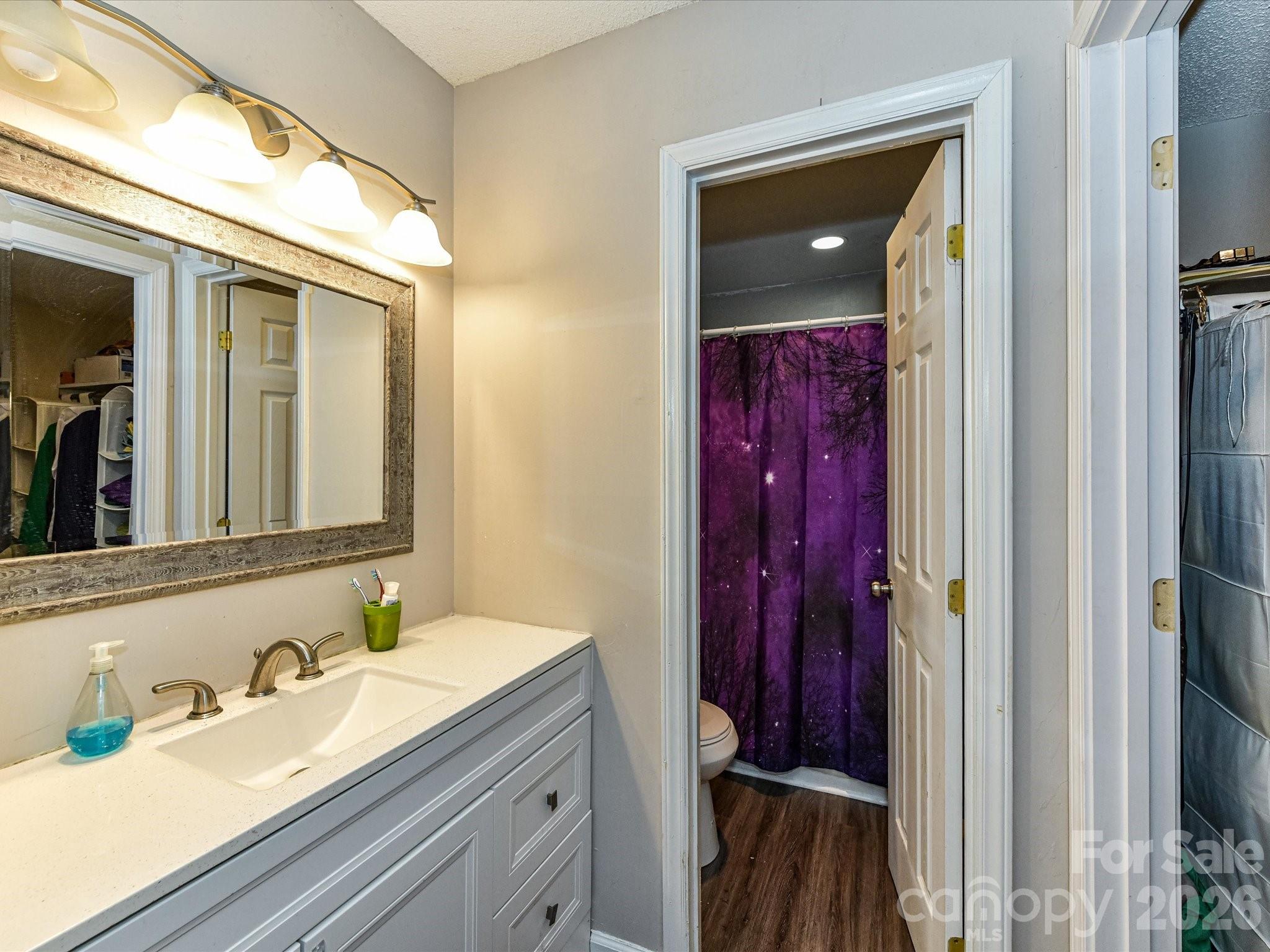 7304 Winery Lane — Charlotte