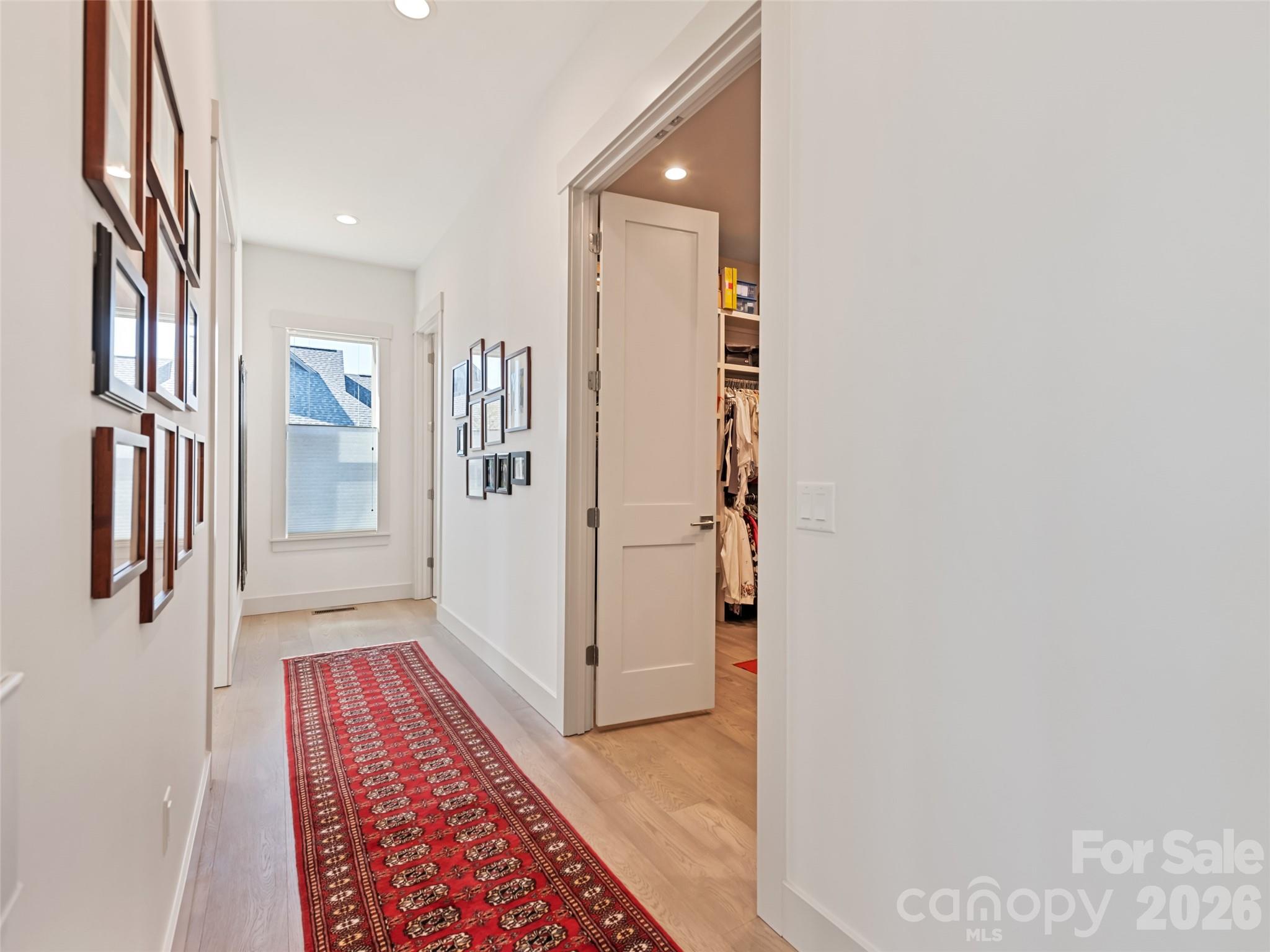 717 Daniel Circle Drive — Mills River
