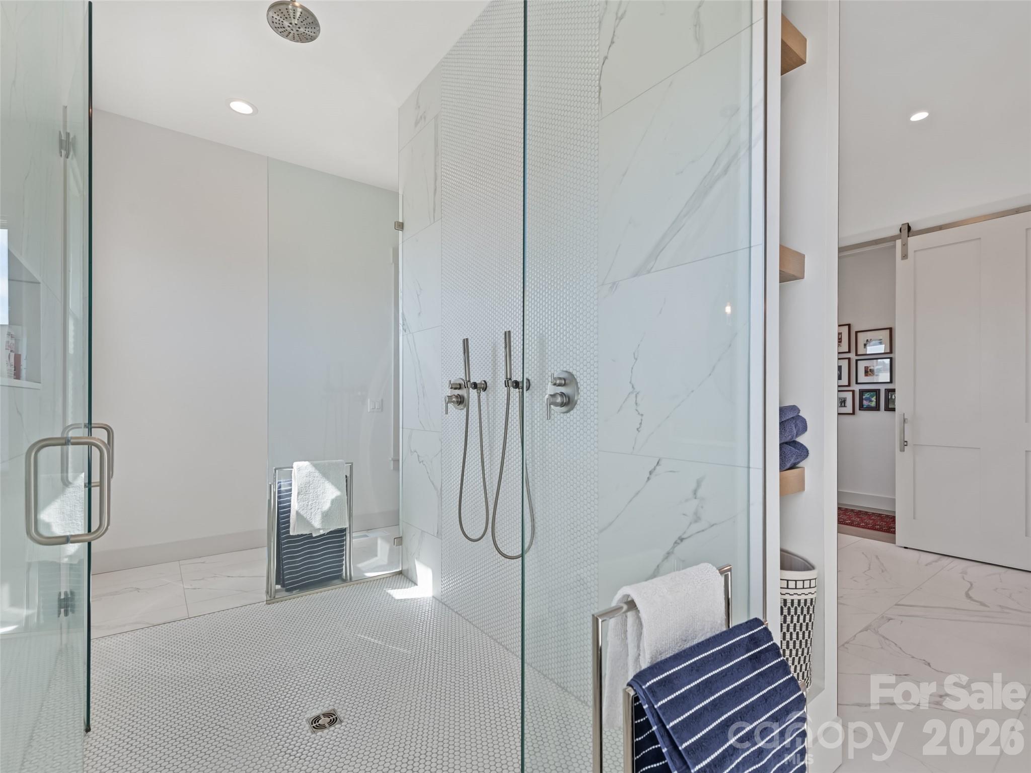 717 Daniel Circle Drive — Mills River