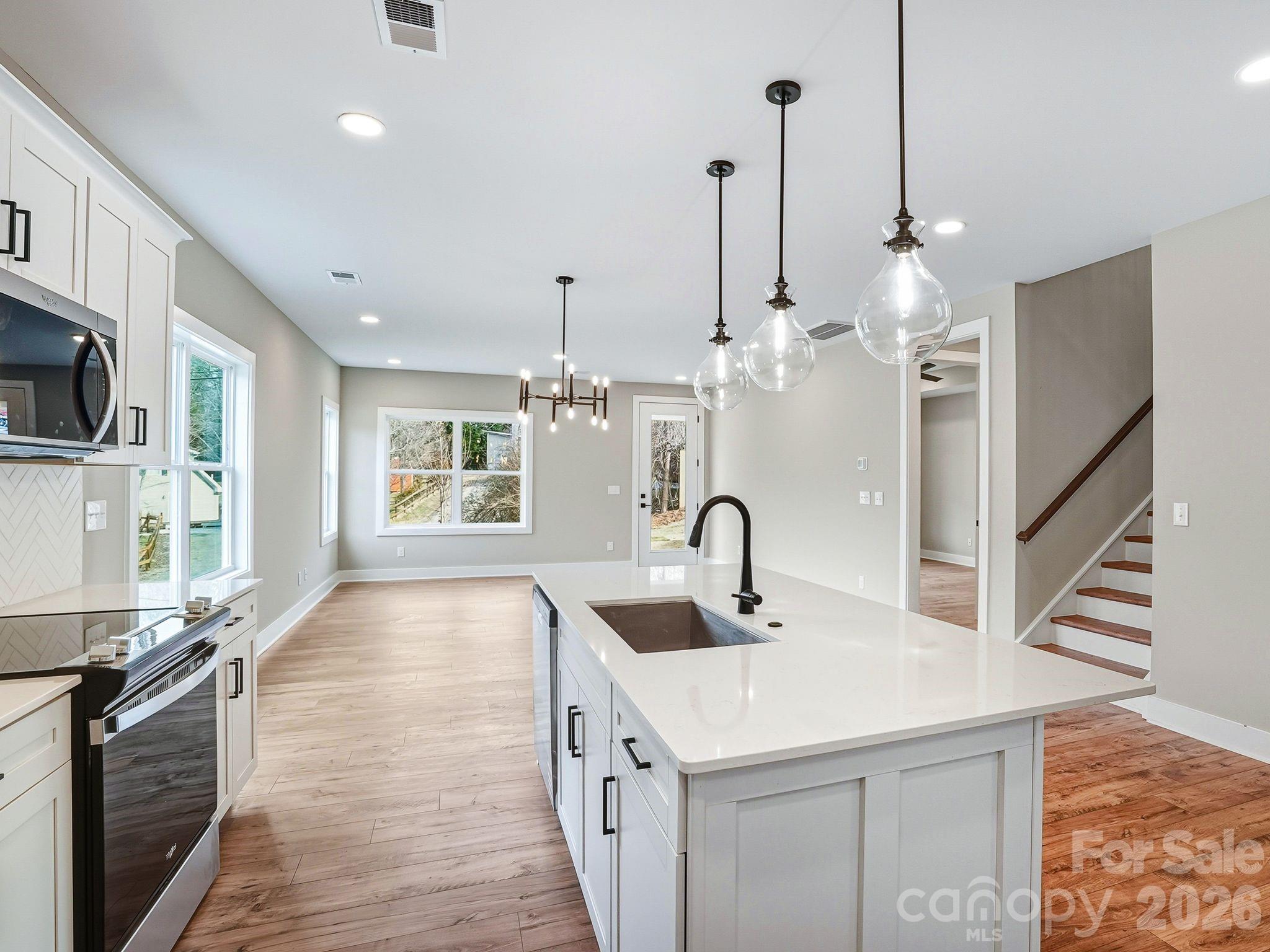 118 Chapel Crossing Lane #10 — Weaverville