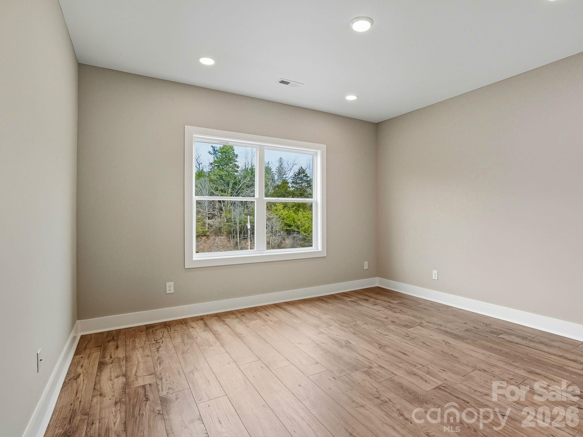 118 Chapel Crossing Lane #10 — Weaverville