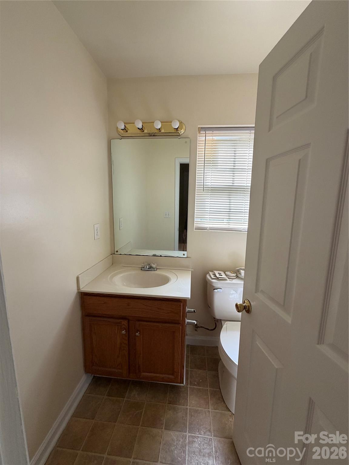 7336 Everett Drive — Charlotte