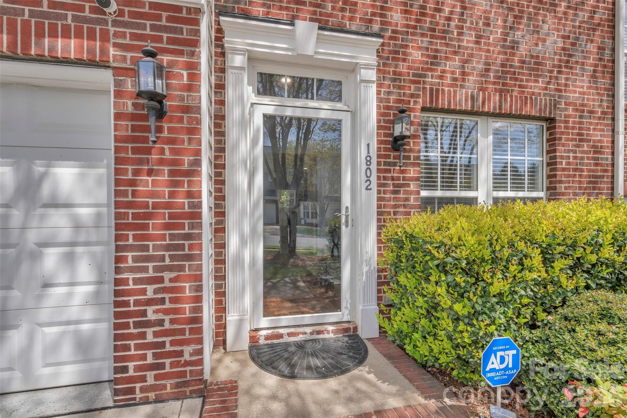 1802 Robinwood Village Drive — Gastonia
