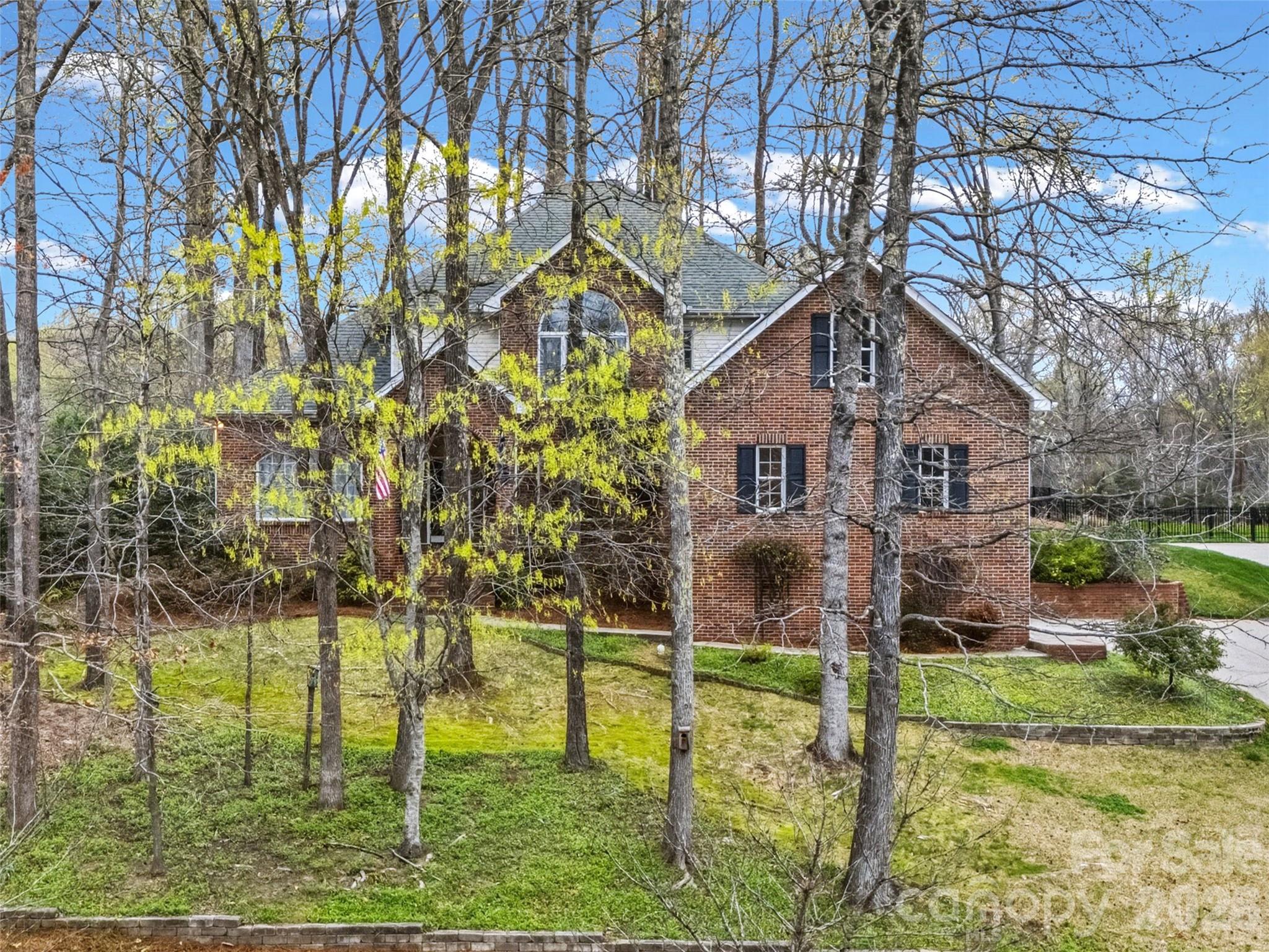 215 Ballard Court — Fort Mill