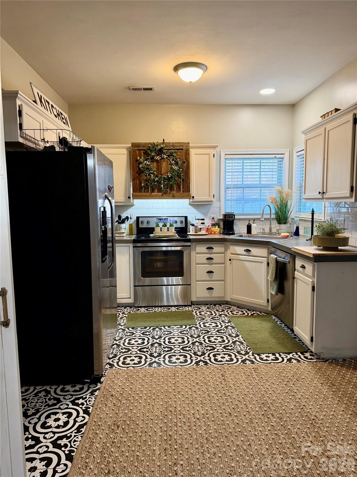 3320 Creek Trail Road — Indian Trail
