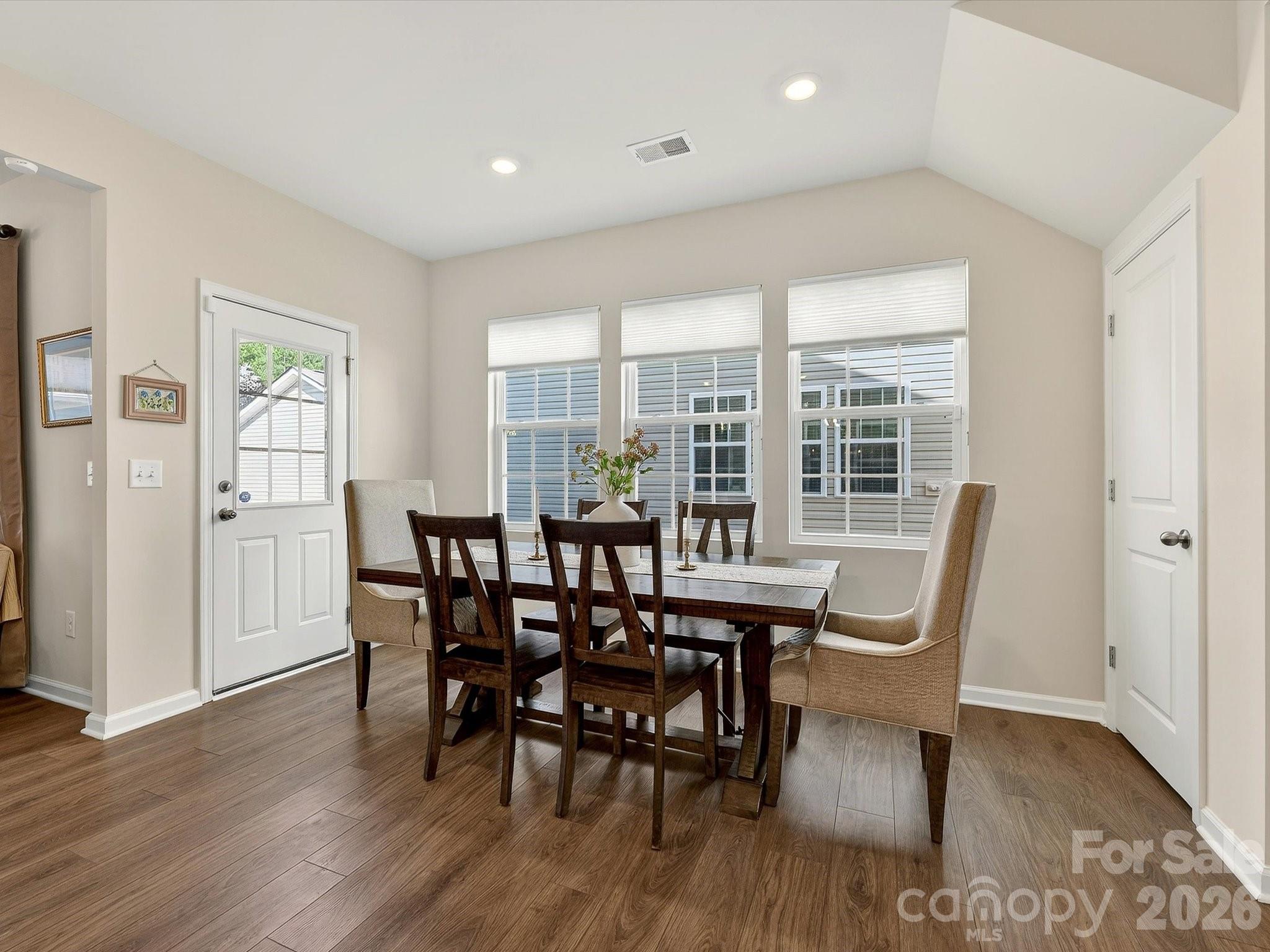 15748 Country House Street — Charlotte