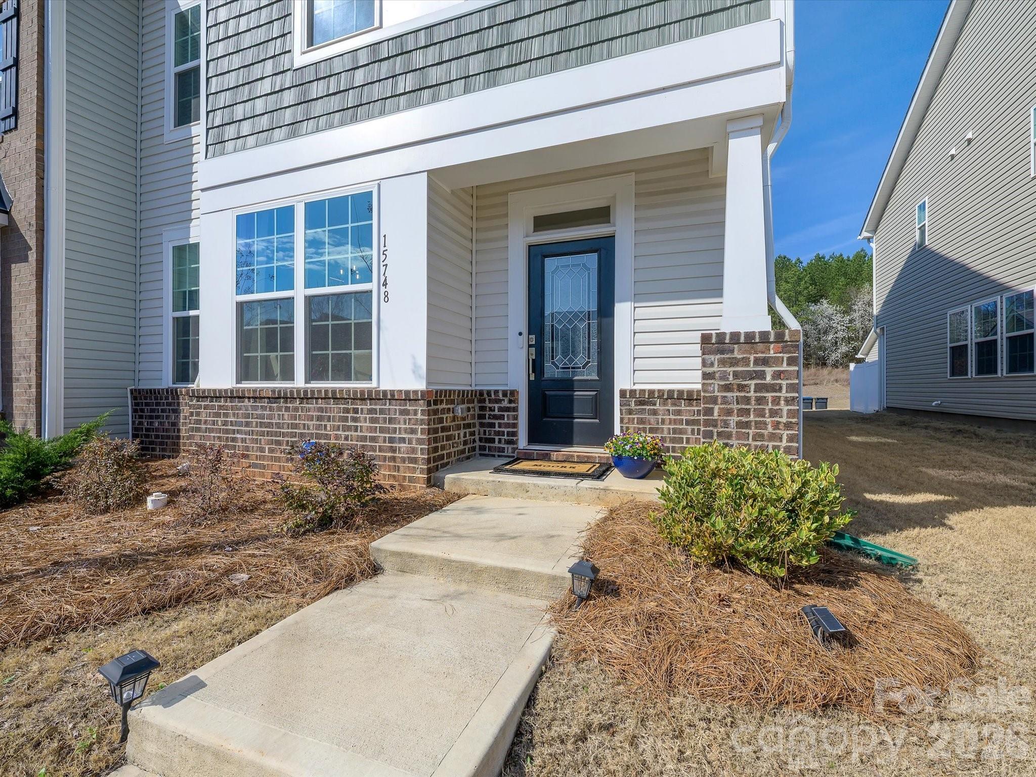 15748 Country House Street — Charlotte