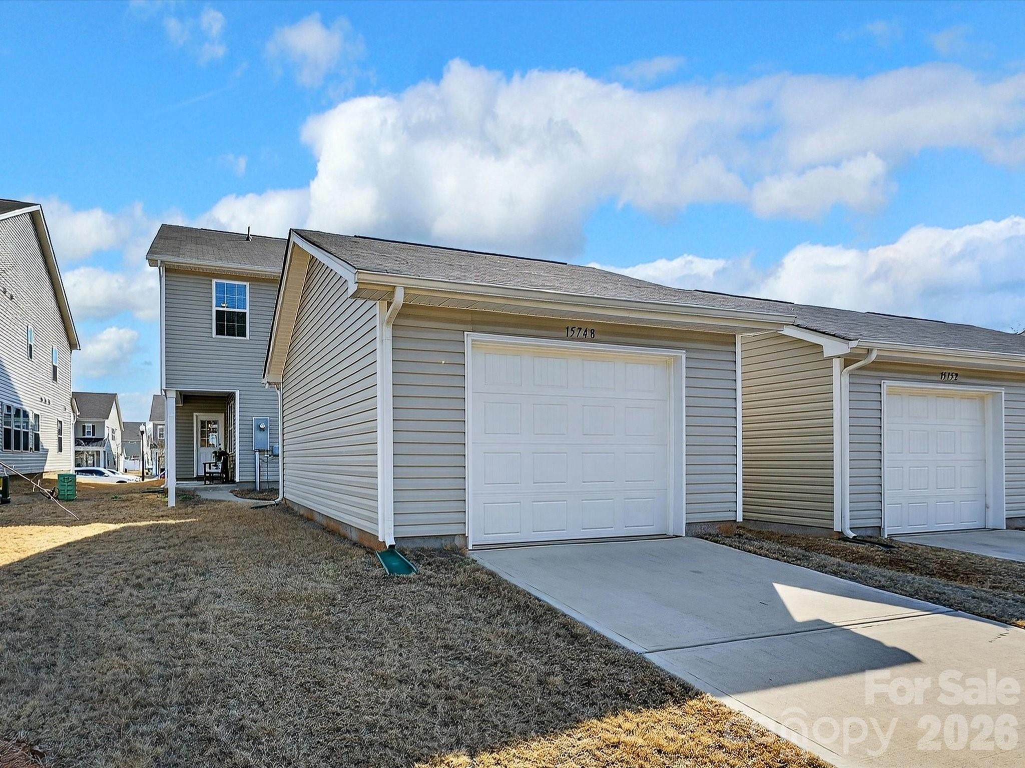 15748 Country House Street — Charlotte