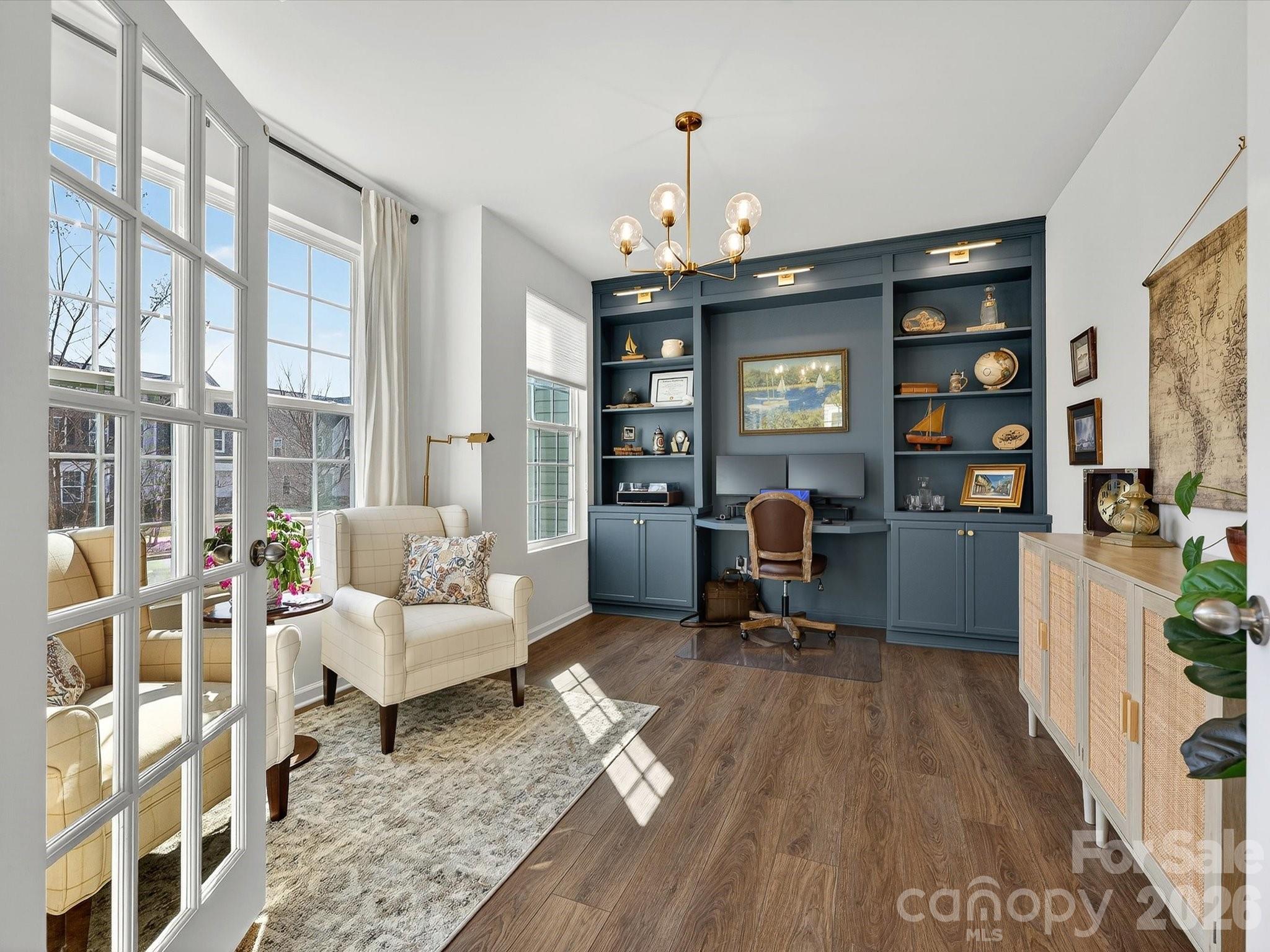 15748 Country House Street — Charlotte