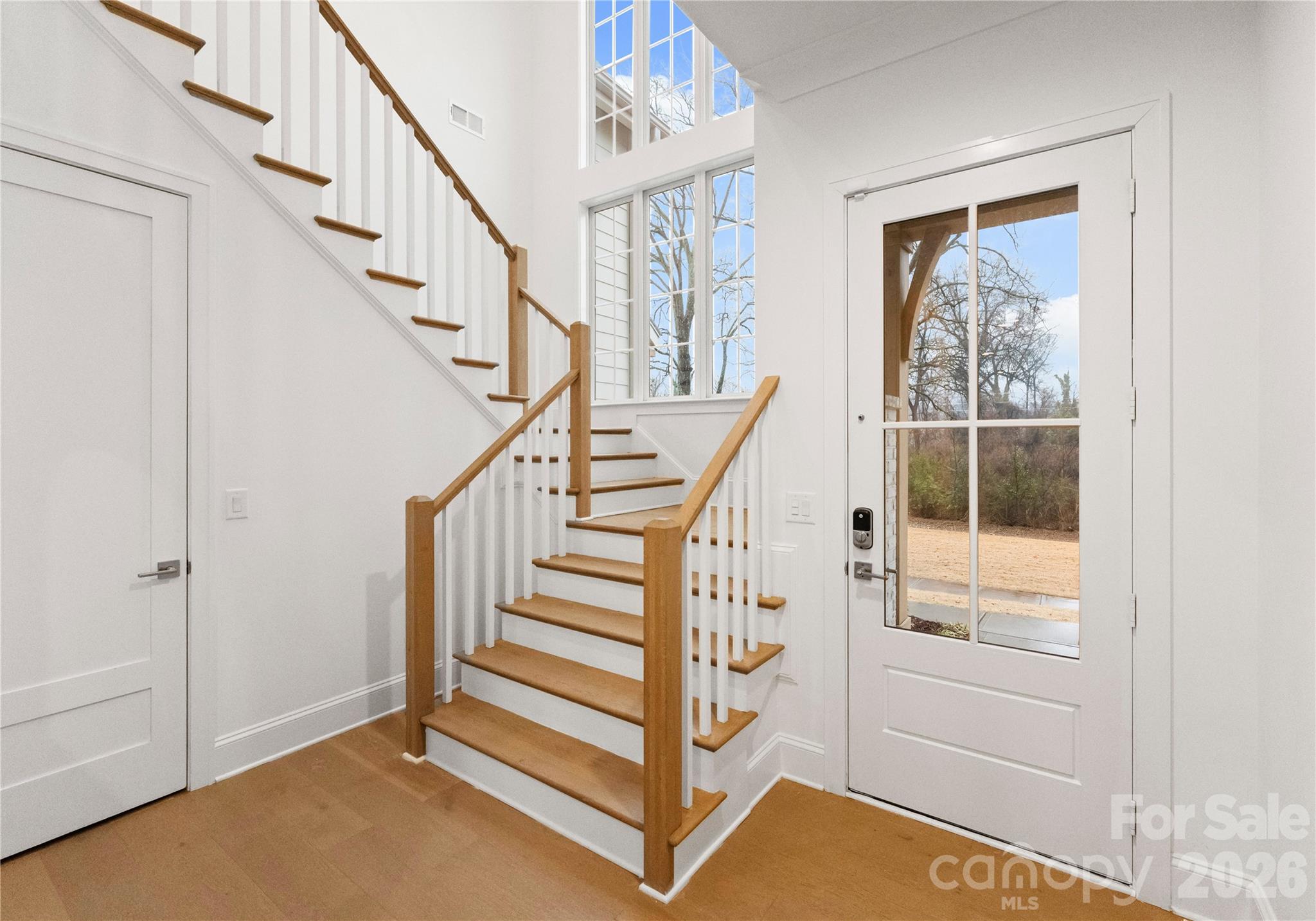 1527 St George Street — Charlotte