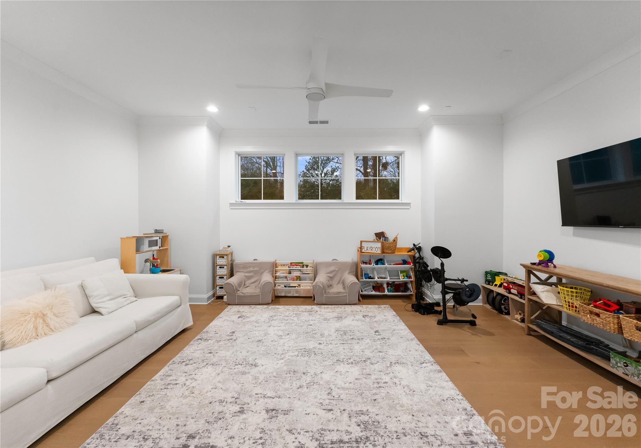 1527 St George Street — Charlotte
